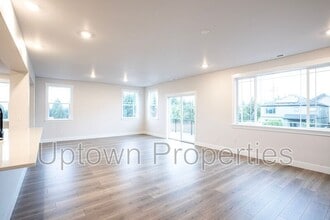16959 SW Leaf Ln in Portland, OR - Building Photo - Building Photo