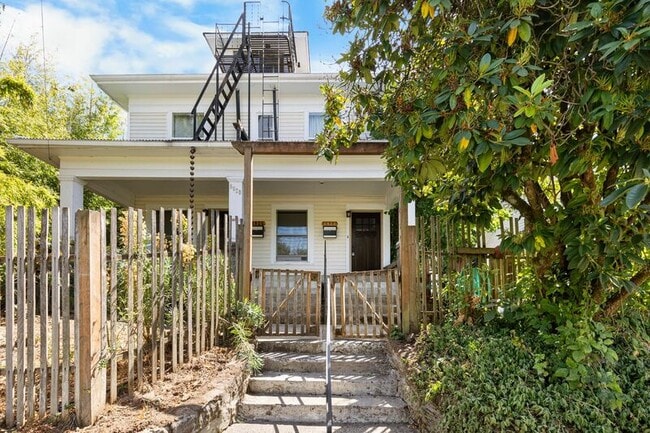 property at 8924 N Smith St