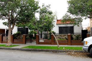 1432 Gaviota Ave in Long Beach, CA - Building Photo