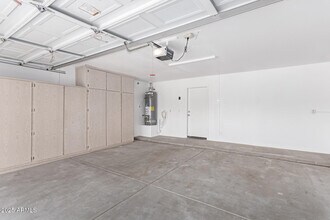 16455 N 137th Dr in Surprise, AZ - Foto de edificio - Building Photo