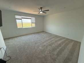 12783 Crossbill Wy in Rancho Cordova, CA - Building Photo - Building Photo