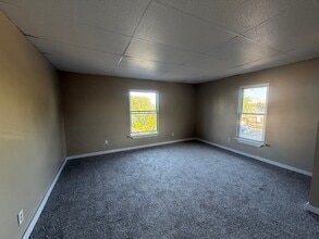 1101 Dushane St in New Castle, PA - Building Photo - Building Photo