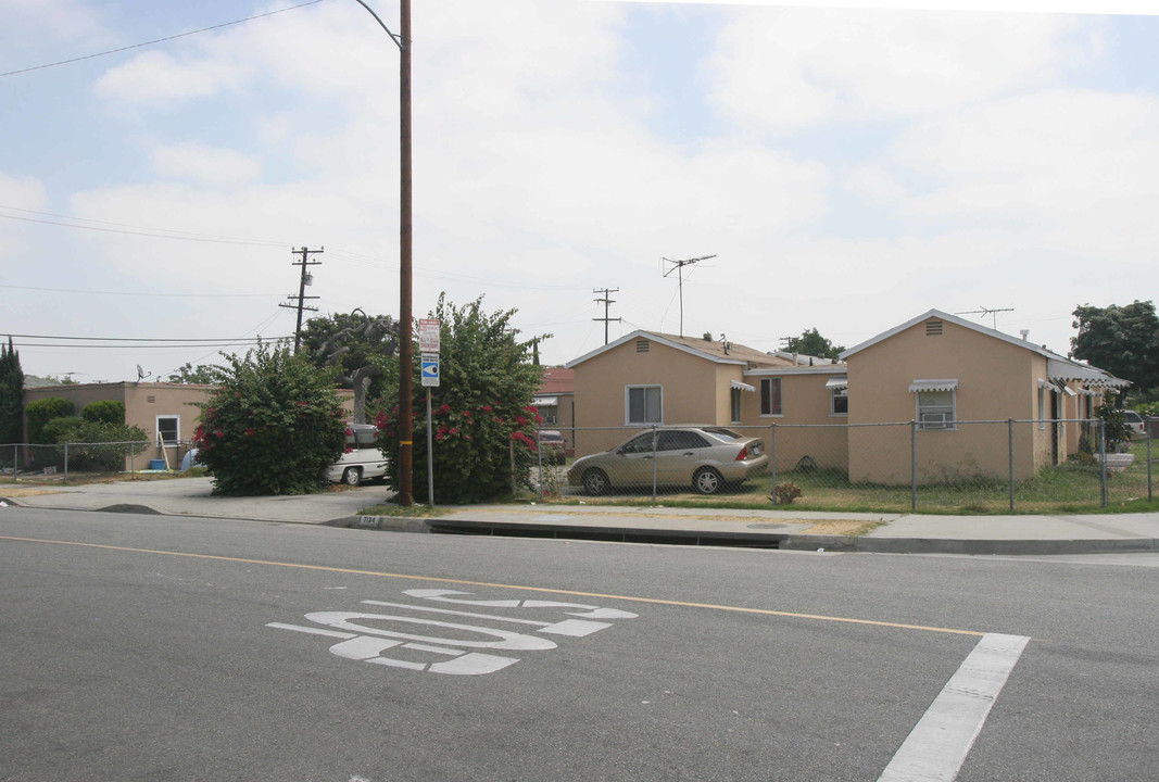 7134 Granger Ave in Bell Gardens, CA - Building Photo