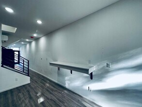 2045 NW 63rd St in Seattle, WA - Building Photo - Building Photo