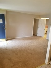 Lincoln Court Apartments in Clementon, NJ - Building Photo - Building Photo