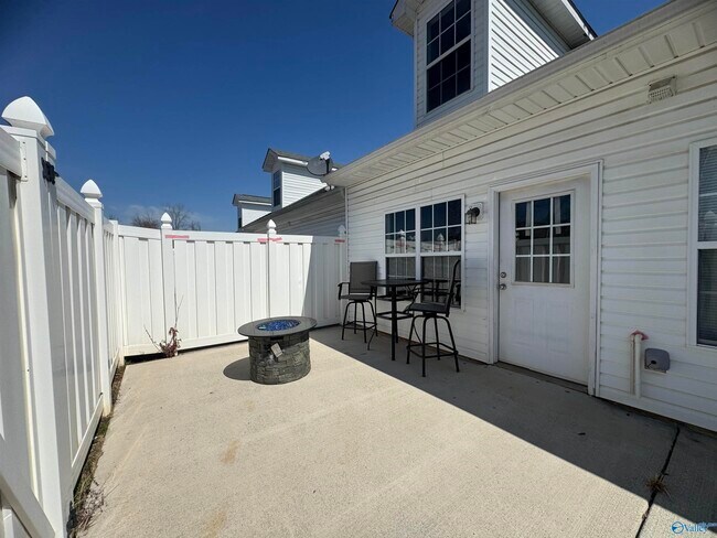 468 Shamrock Dr in Madison, AL - Building Photo - Building Photo