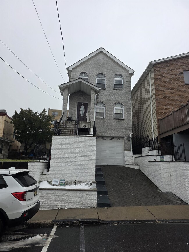 7014 Grand Ave in North Bergen, NJ - Building Photo - Building Photo