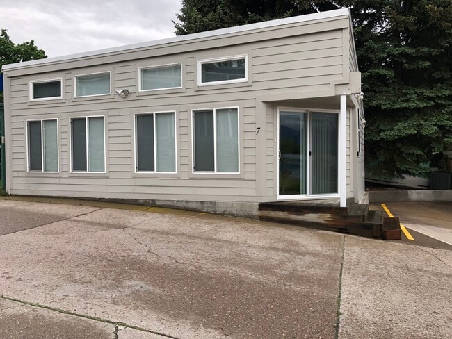 50300 US-93 in Polson, MT - Building Photo - Building Photo