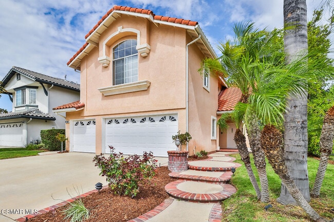 1825 Golden Oak St in Thousand Oaks, CA - Building Photo - Building Photo