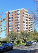 Carriage House in Vancouver, BC - Building Photo - Building Photo