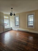 6 Park St, Unit United 2 in Ellenville, NY - Building Photo - Building Photo