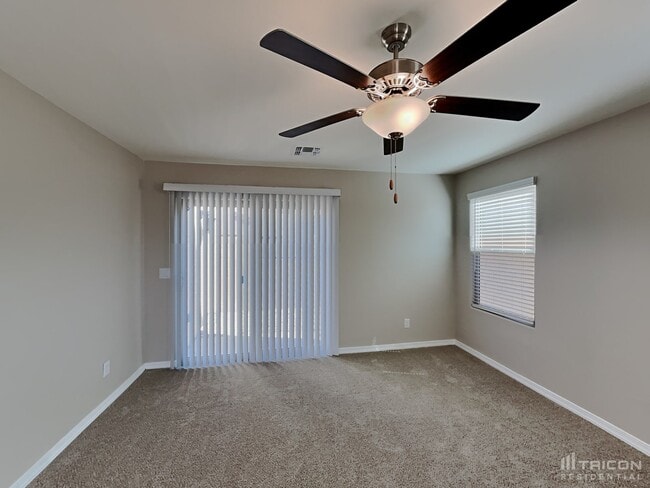 3940 S 79th Dr in Phoenix, AZ - Building Photo - Building Photo