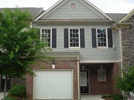 121 Red Barn Ln in Acworth, GA - Building Photo