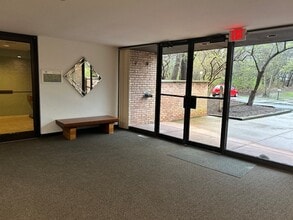 5500 Hillcrest Ln, Unit 1291L in Lisle, IL - Building Photo - Building Photo