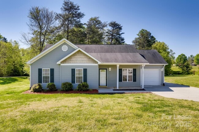 property at 122 Oak Haven Dr