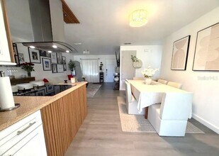 137 N Nowell St in Orlando, FL - Building Photo - Building Photo