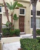 3706 Mykonos Ln in San Diego, CA - Building Photo