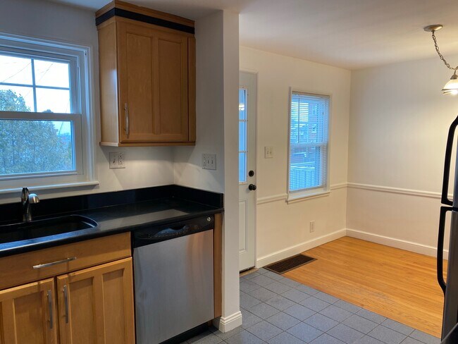 22 Main St in Malden, MA - Building Photo - Building Photo