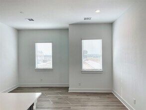 22214 Dutch Oven Dr in Katy, TX - Building Photo - Building Photo