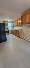 7 Perrin St in Attleboro, MA - Foto de edificio - Building Photo