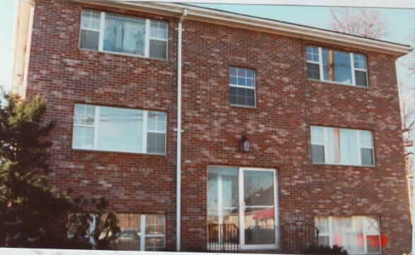 106-108 Broadway in Arlington, MA - Foto de edificio