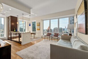 400 Stuart St in Boston, MA - Building Photo