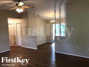 1083 Riggs St in Port Charlotte, FL - Building Photo - Building Photo