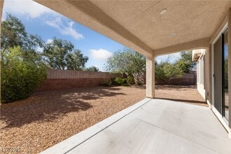 10247 Blue Water Peak Ave in Las Vegas, NV - Building Photo - Building Photo