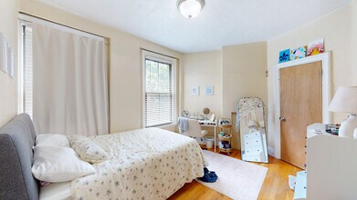 86 Hammond St in Boston, MA - Foto de edificio - Building Photo