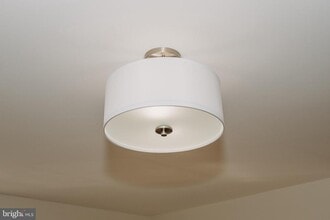 380 Broadview Ave in Warrenton, VA - Foto de edificio - Building Photo