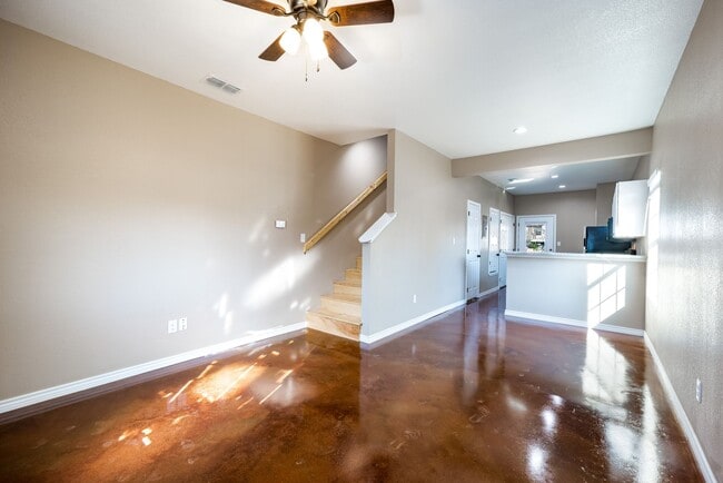 1115 N Paddock Ave in Stephenville, TX - Building Photo - Building Photo