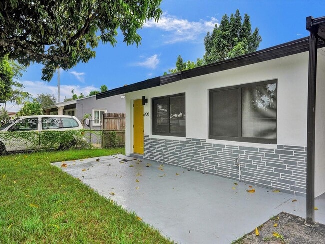 property at 6420 SW 22nd Ct