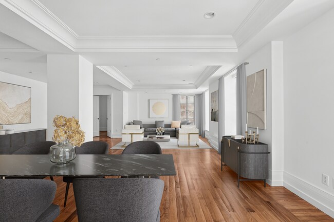 140 E 63rd St in New York, NY - Building Photo - Building Photo