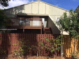 17 Crossings Cir in Boynton Beach, FL - Building Photo