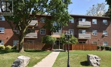 612 Grey St in Brantford, ON - Building Photo - Building Photo