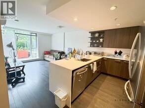 8288 Granville Ave in Richmond, BC - Building Photo - Building Photo