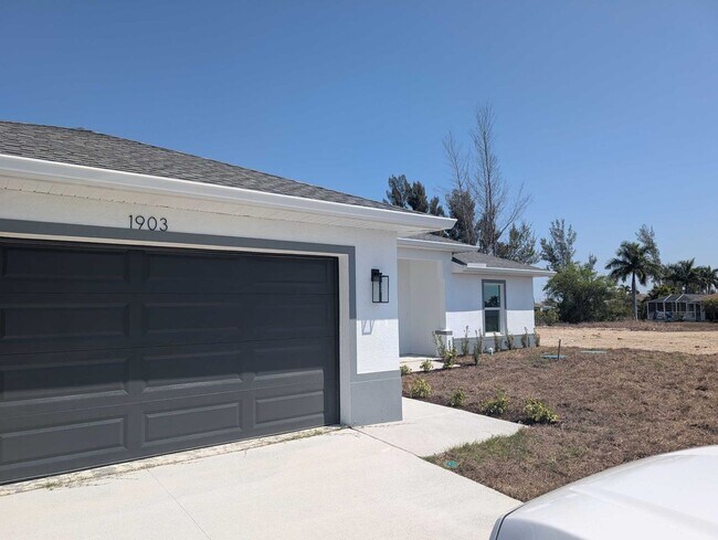 property at 1903 NW 20th Terrace