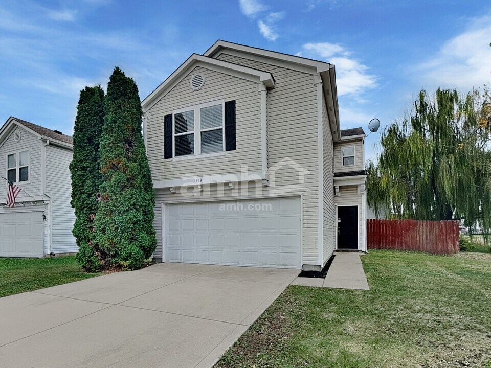 5969 Claymont Blvd in Plainfield, IN - Foto de edificio