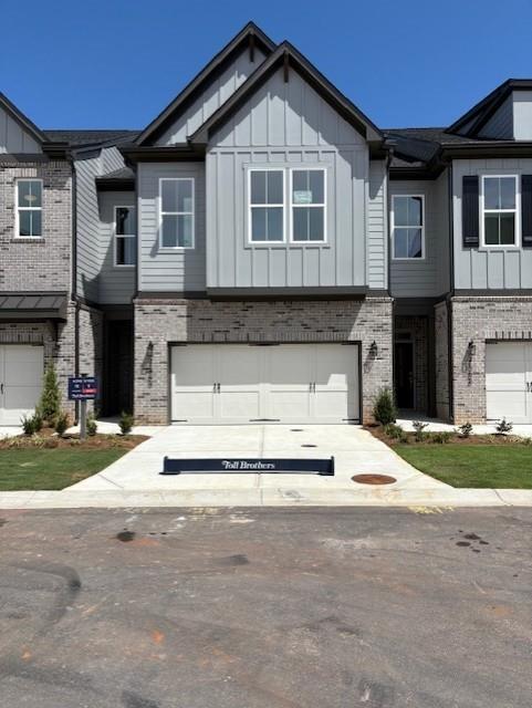 2560 Silver Star Dr NE in Marietta, GA - Building Photo