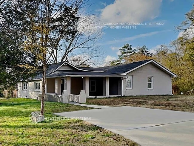 property at 547 Rustic Rd