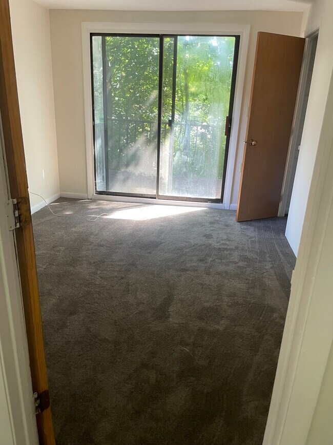 44 Alsada Dr in Worcester, MA - Building Photo - Building Photo
