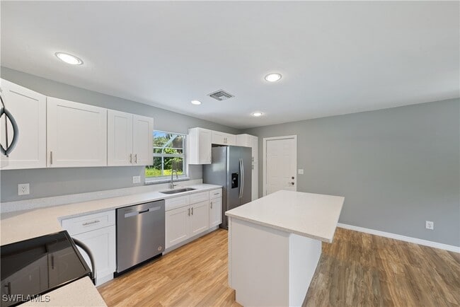 property at 4810 Duera Mae Dr