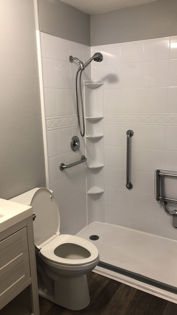 1320 Belmont Ave in Hood River, OR - Building Photo - Building Photo