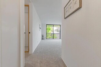 8351 Shelter Creek Ln in San Bruno, CA - Building Photo - Building Photo