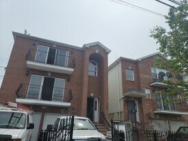 184 S 8th St, Unit First Floor in Newark, NJ - Building Photo