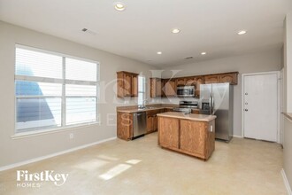 11004 Kinston St in Fort Worth, TX - Building Photo - Building Photo