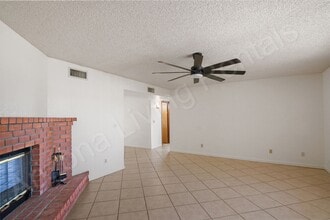 171 Impala Ln in Lake Havasu City, AZ - Building Photo - Building Photo