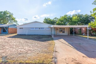 1902 Briarwood St in Abilene, TX - Building Photo
