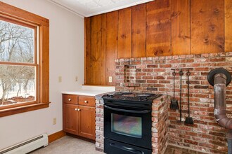 113 Railroad Ave, Unit 113 Railroad Ave. in Epping, NH - Foto de edificio - Building Photo