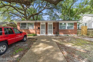 3047 Post St in Jacksonville, FL - Building Photo